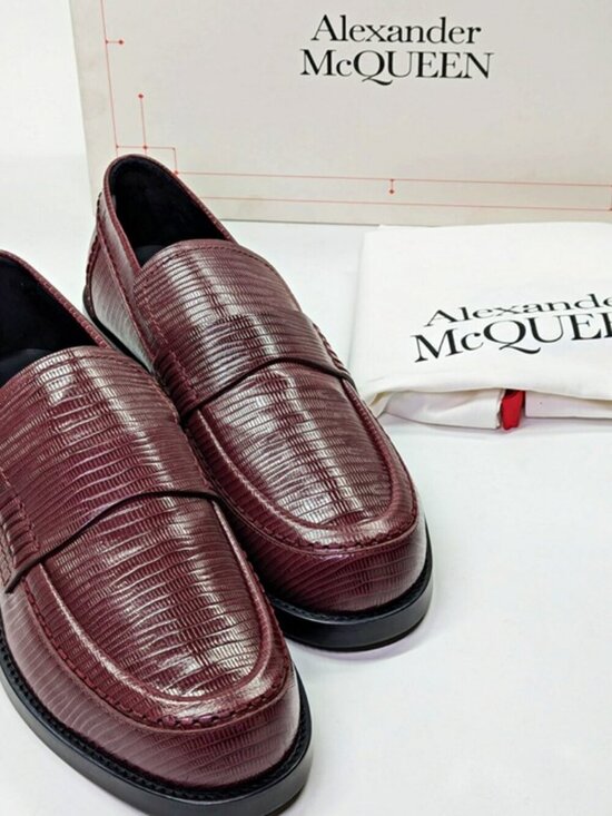 Alexander McQueen Men\'s Croc Embossed Apron Toe Loafers Size 43 (MSRP $990) main image 5